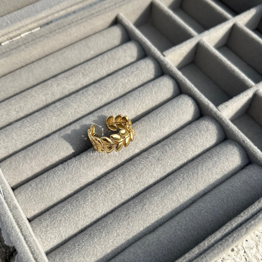 Golden Laurel Adjustable Ring