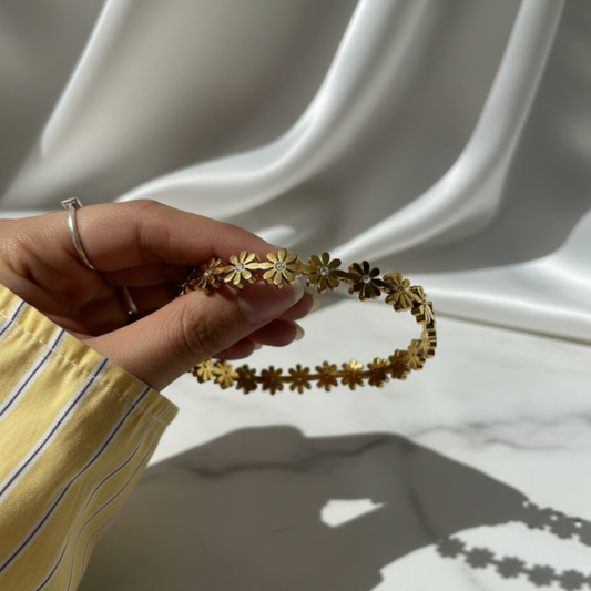 Dazzling Daisy Chain Bangle (Normal Size)