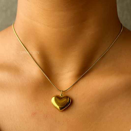 Golden Heart Necklace – Timeless Love Pendant