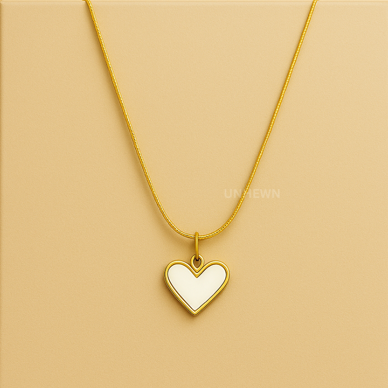 Everheart Pendant Necklace – Mother of Pearl
