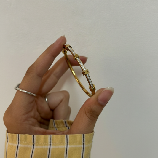 Golden Alternating Rhythm Bangle (Small Size)