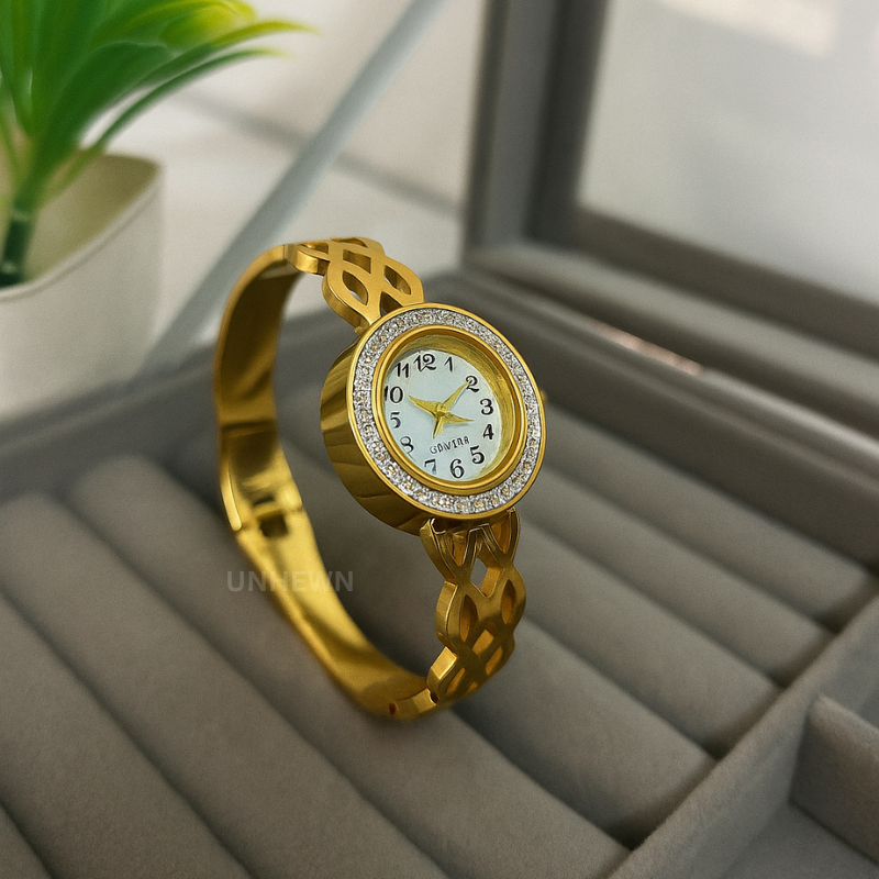 Golden Lattice Crystal Bracelet Watch