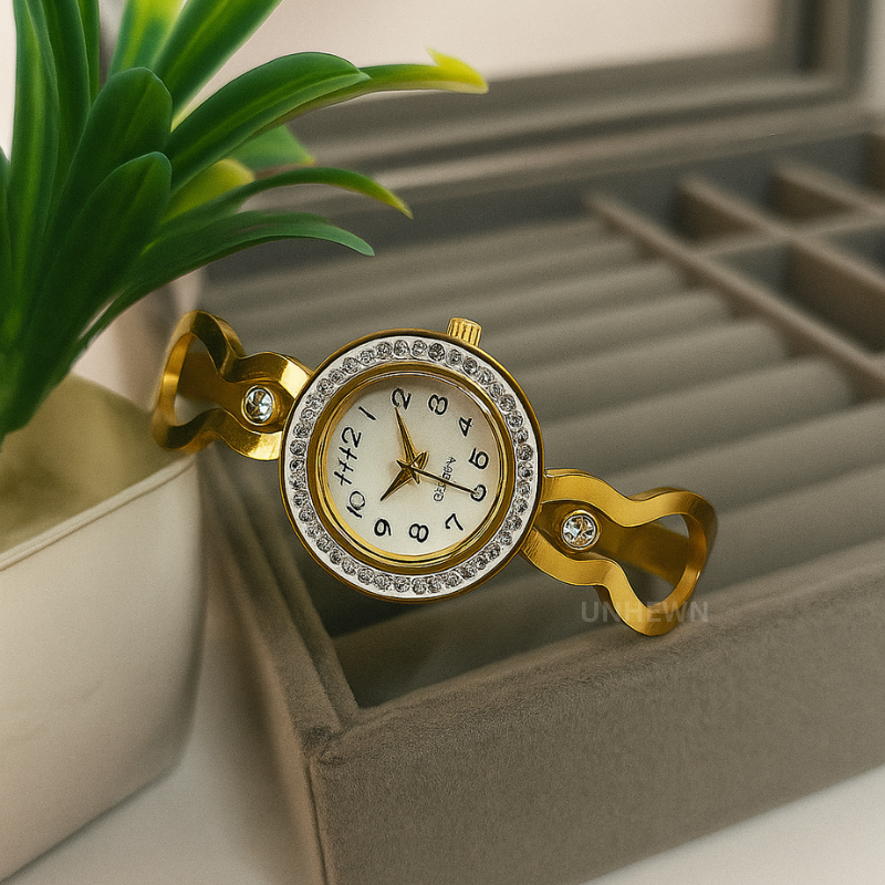 Gold Elegance Bracelet Watch