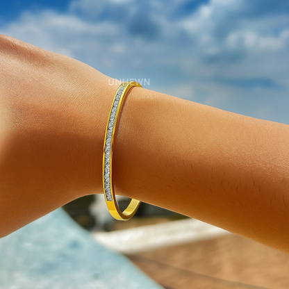 Golden Crystal Line Bracelet