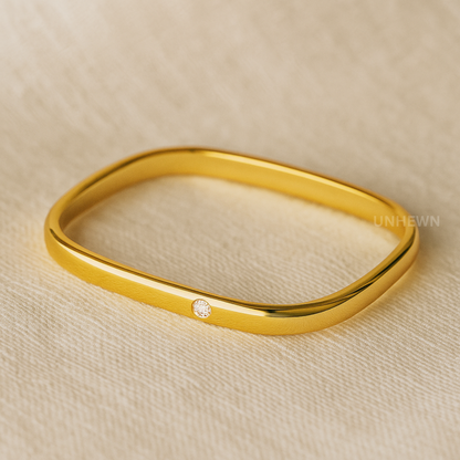 Stillpoint Bangle