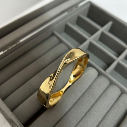 Sculpted Wave Twist Bangle