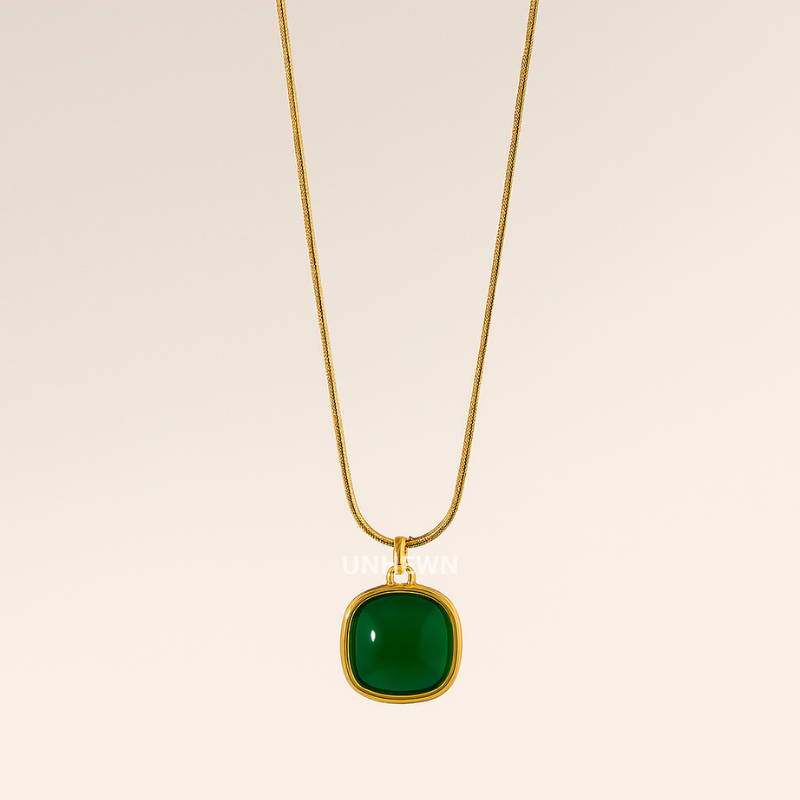 Luna Verde Pendant Necklace