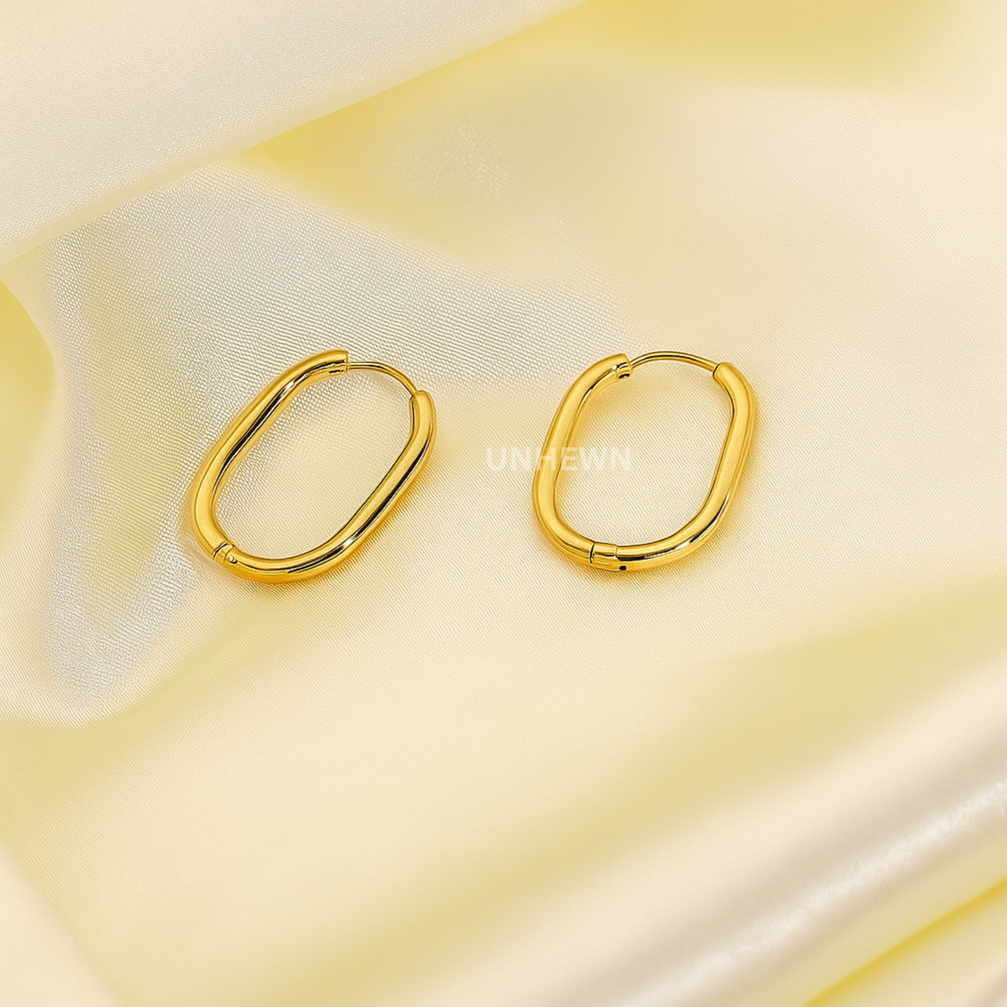 Oval Loop Hoops