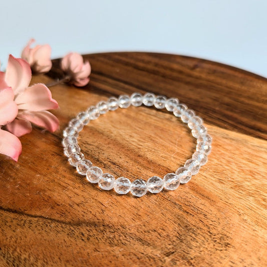 Clear Quartz Bracelet – Energy Amplification & Healing
